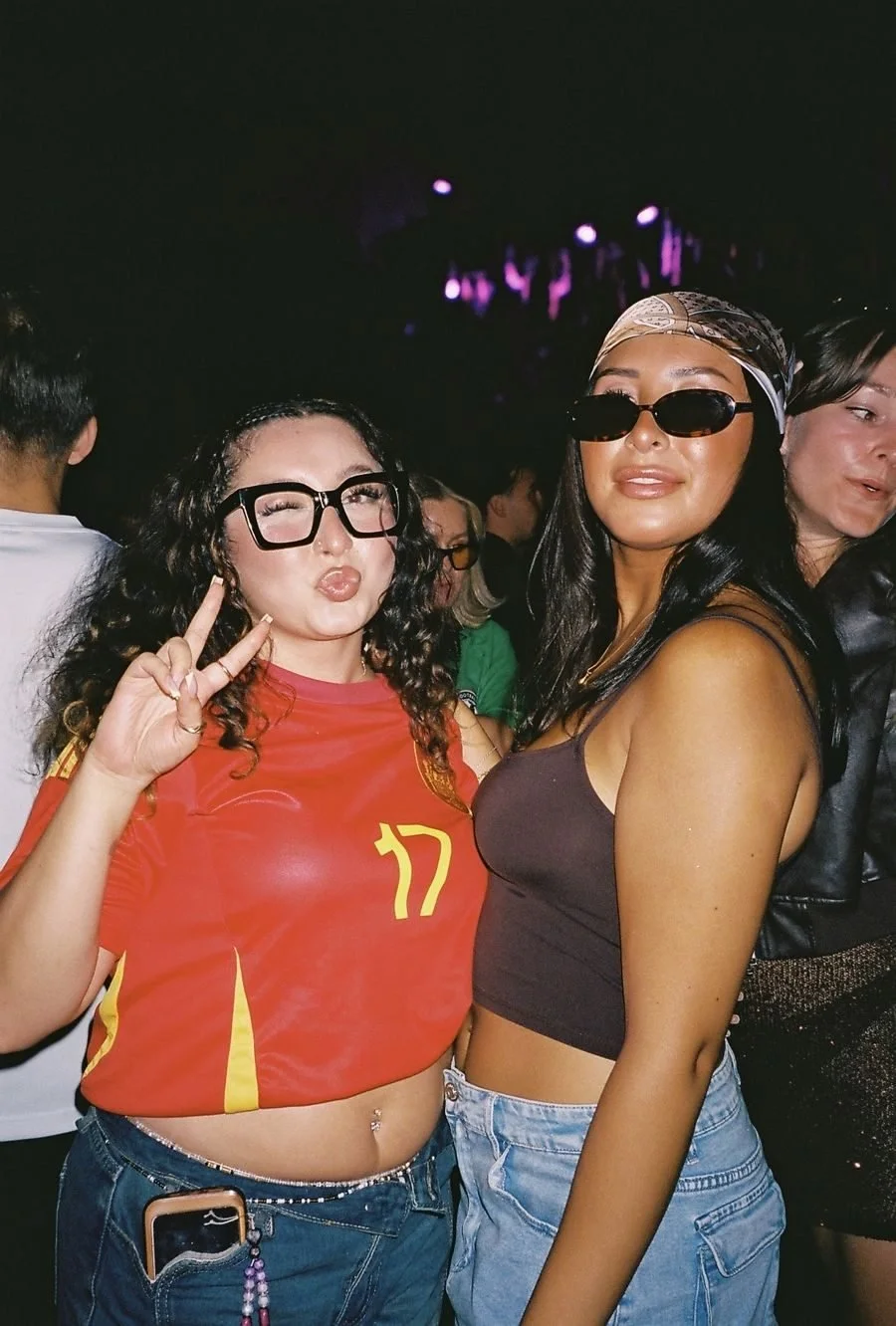 v04_32.jpg