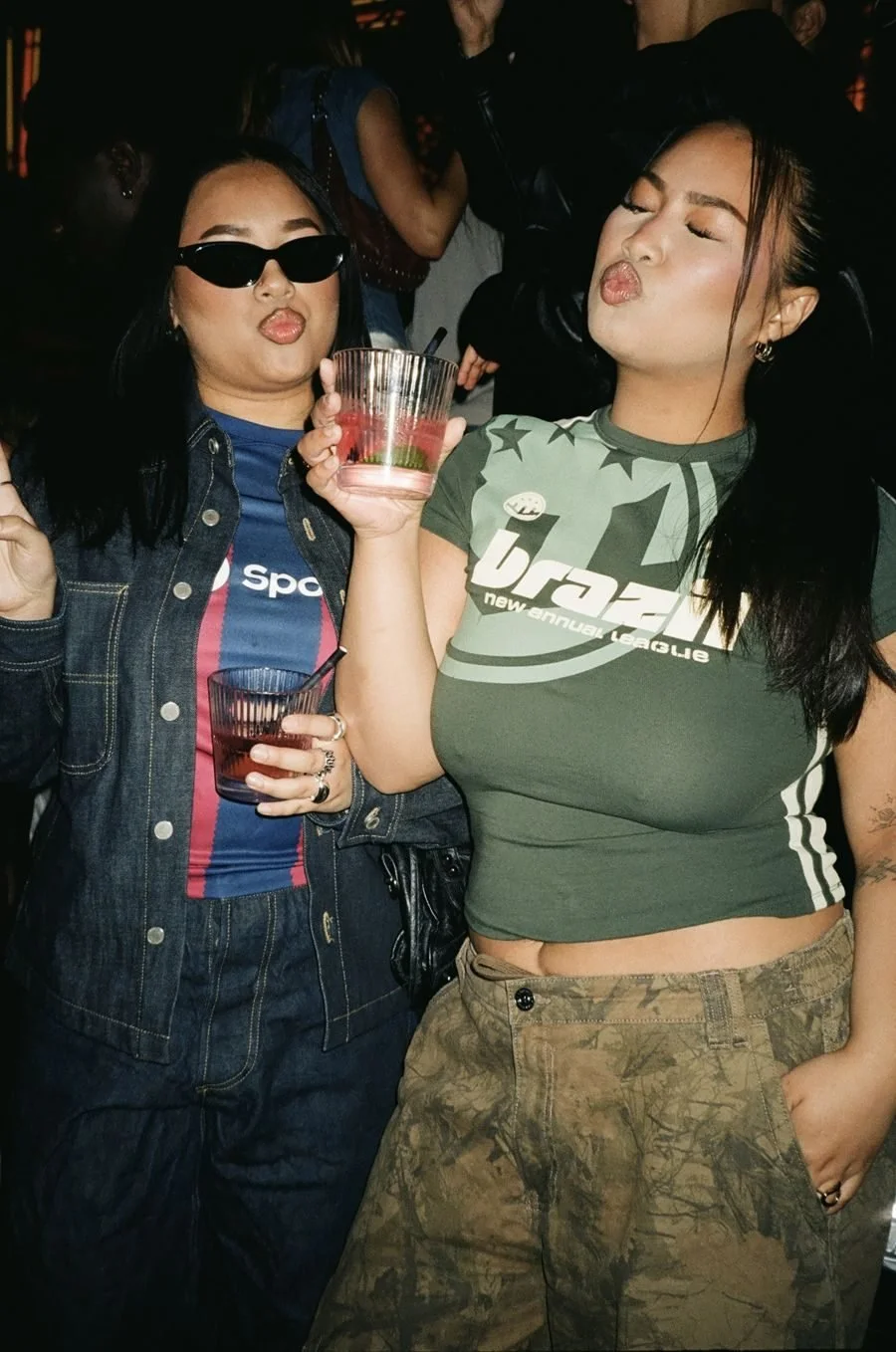 v08_23.jpg