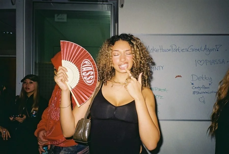 v06_28.jpg