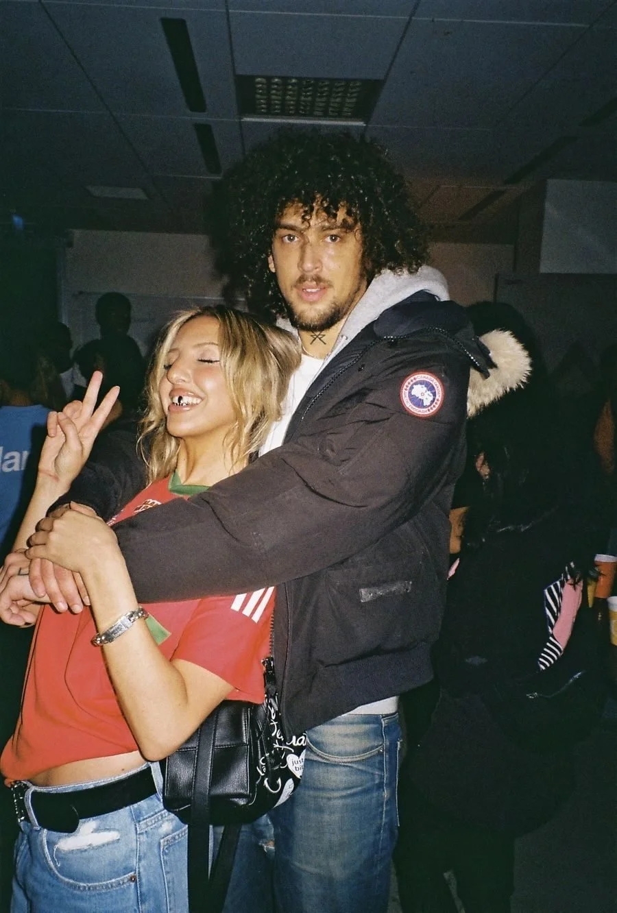 v06_16.jpg