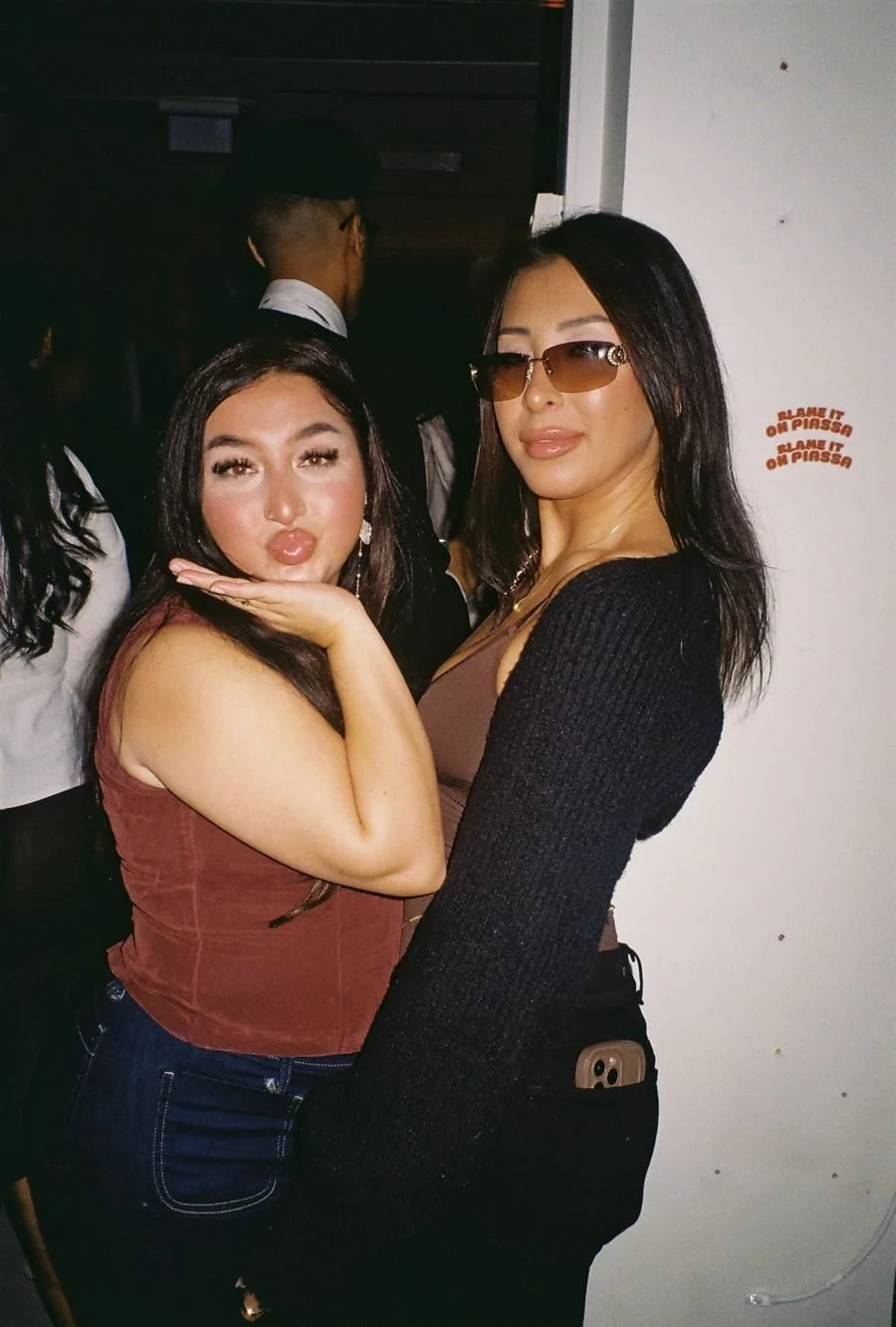 v06_33.jpg