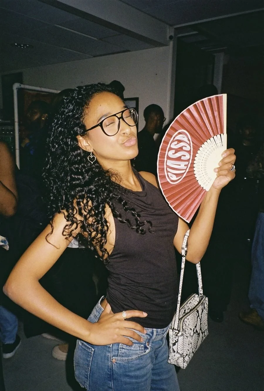 v06_37.jpg