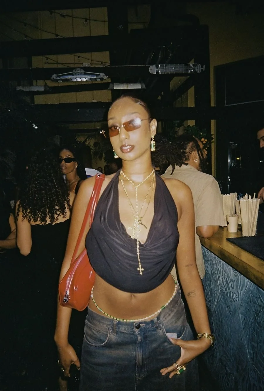 v01_18.jpg