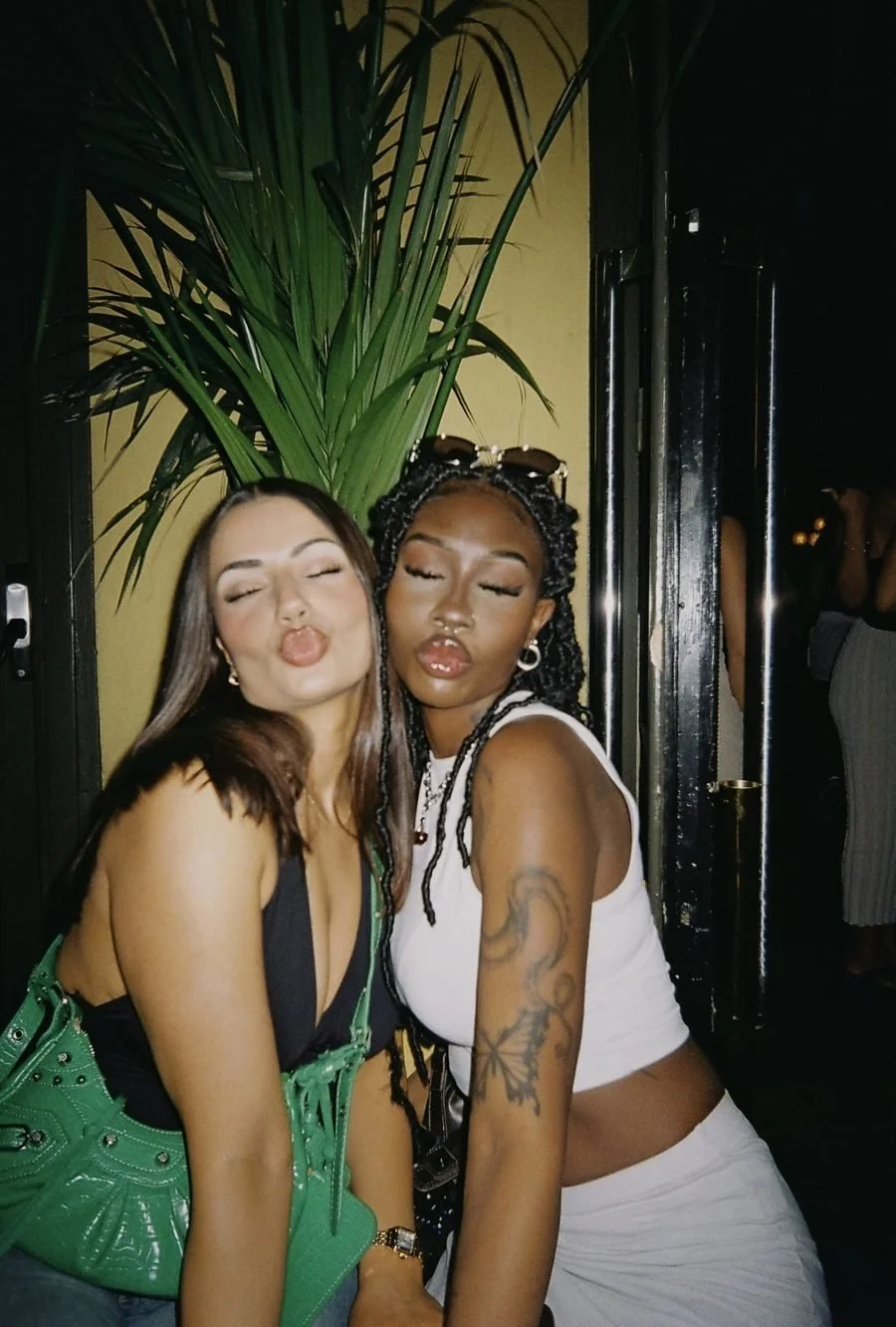 v01_14.jpg