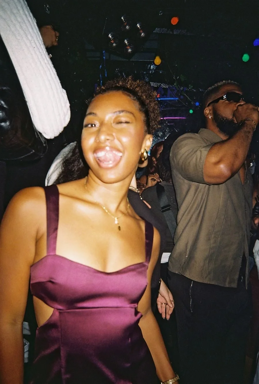 v03_34.jpg