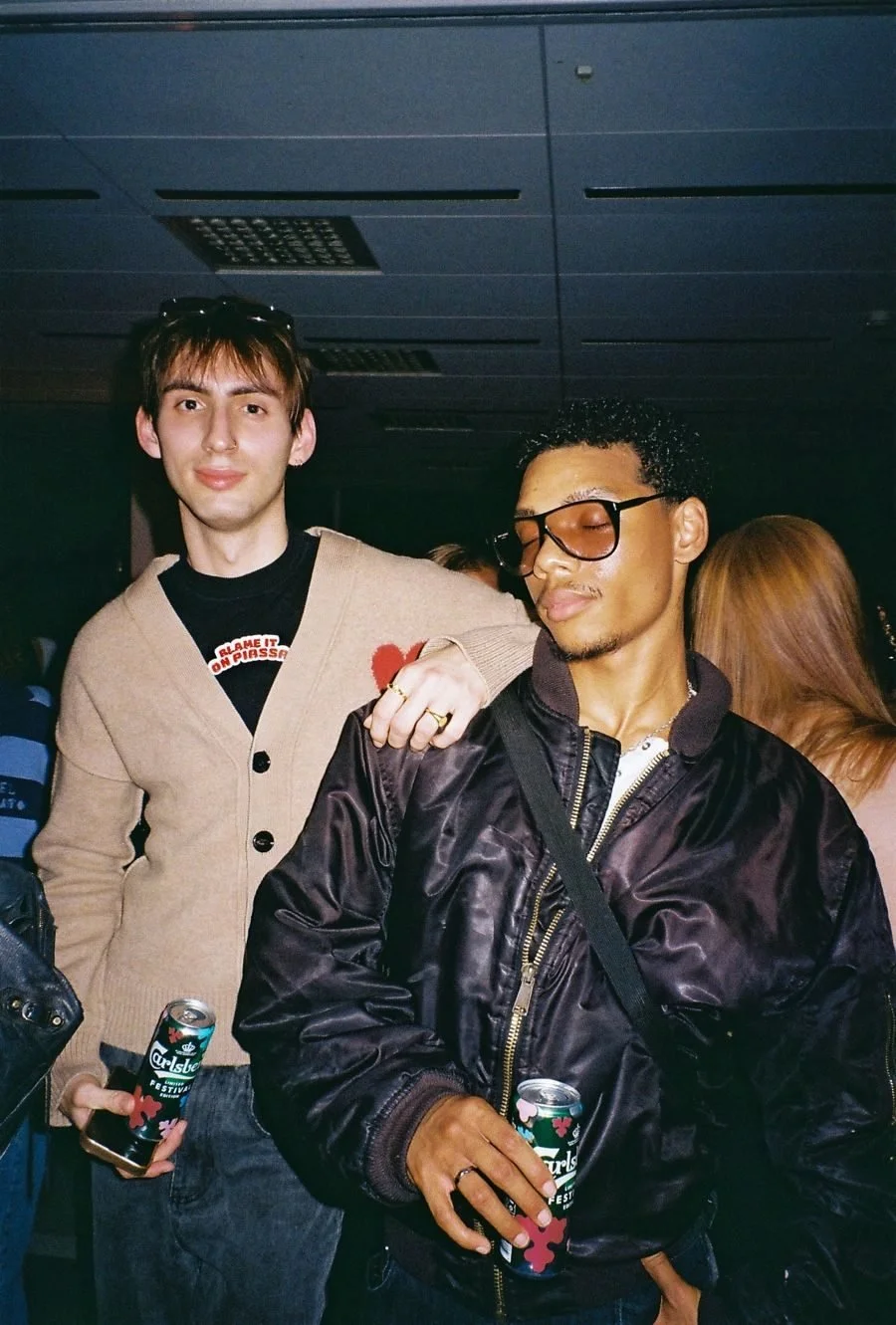v06_52.jpg