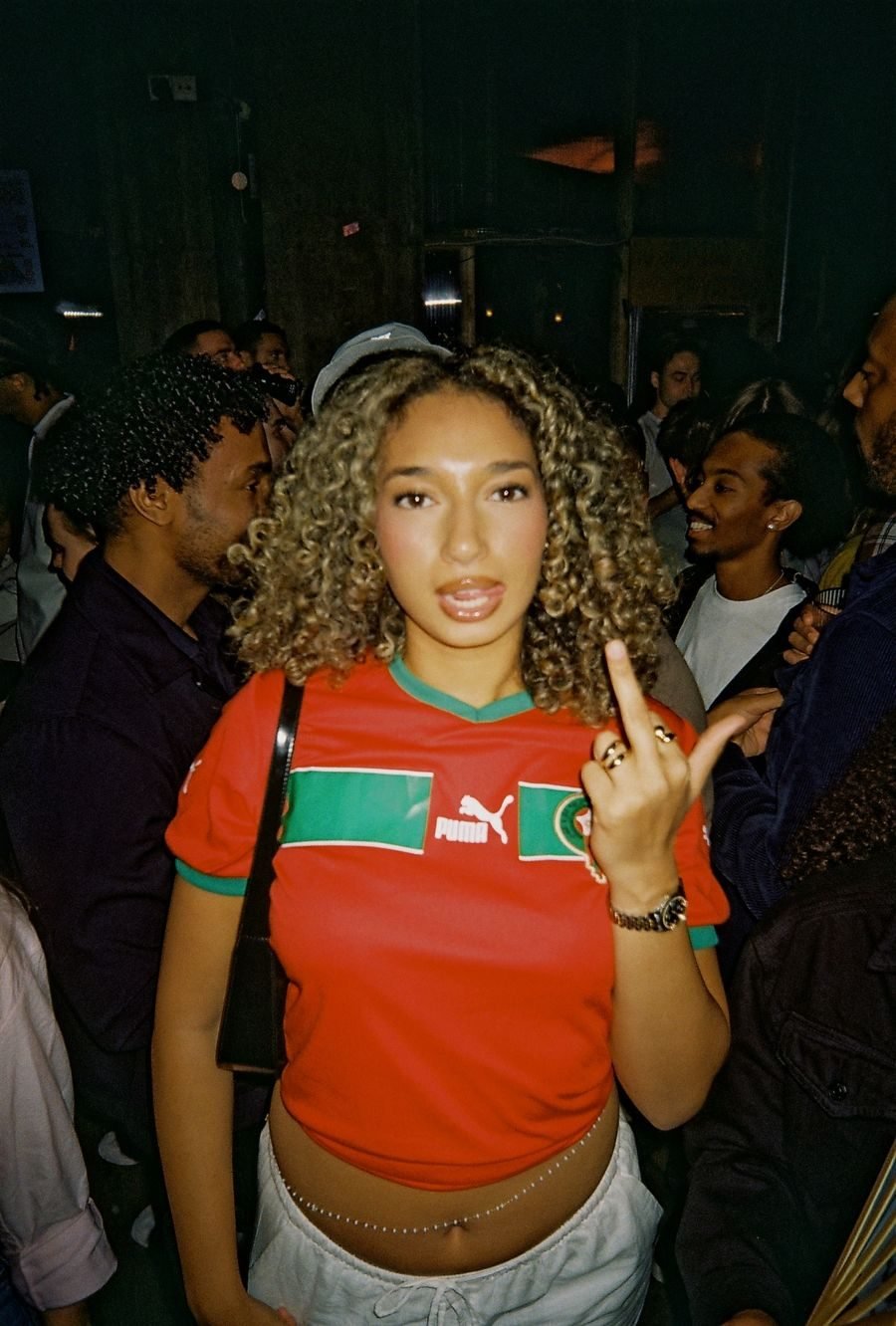 v02_05.jpg