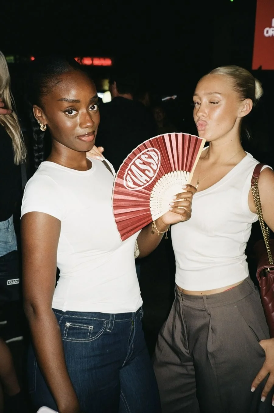 v08_07.jpg
