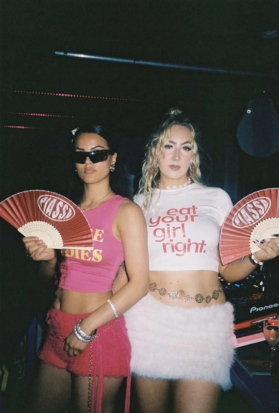 v05_11.jpg