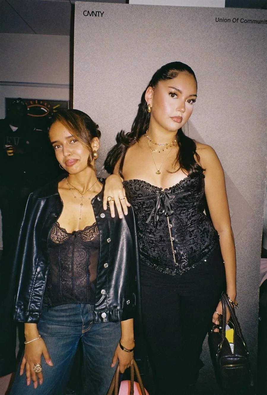 v06_48.jpg