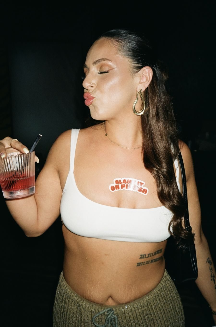 v08_39.jpg