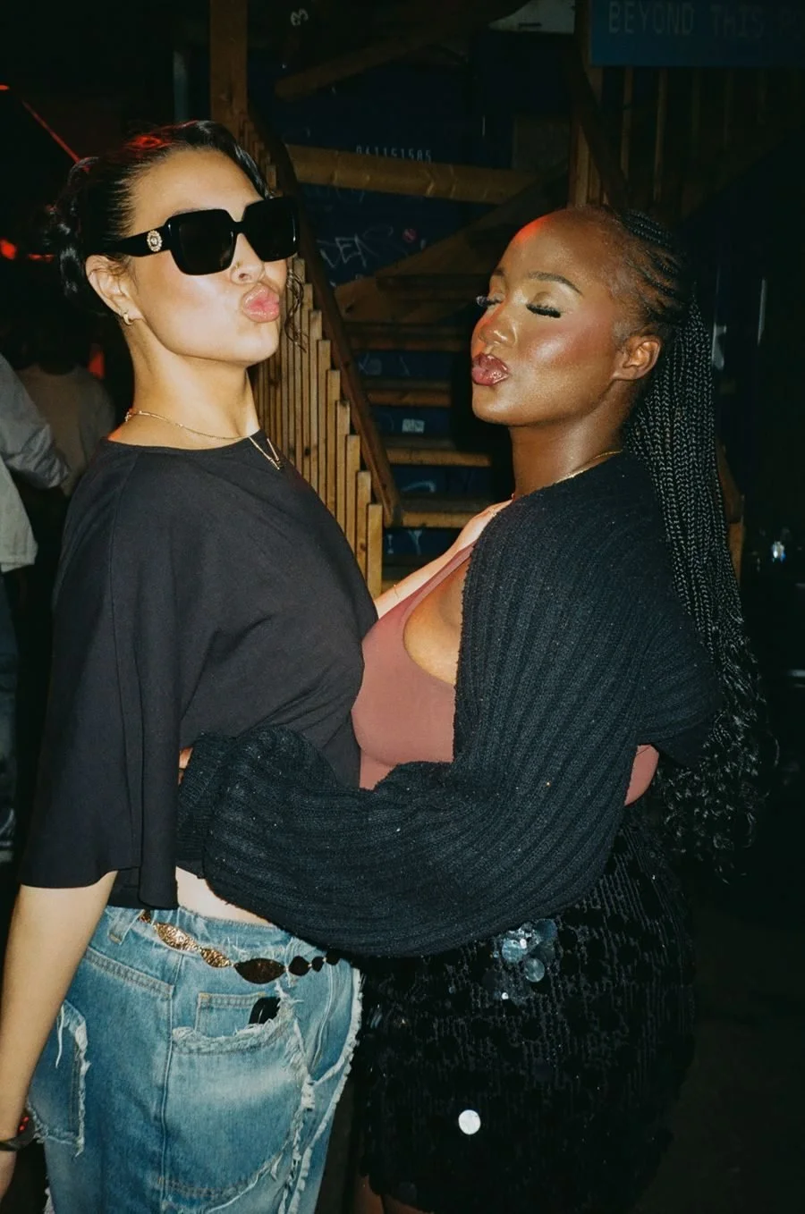 v08_49.jpg