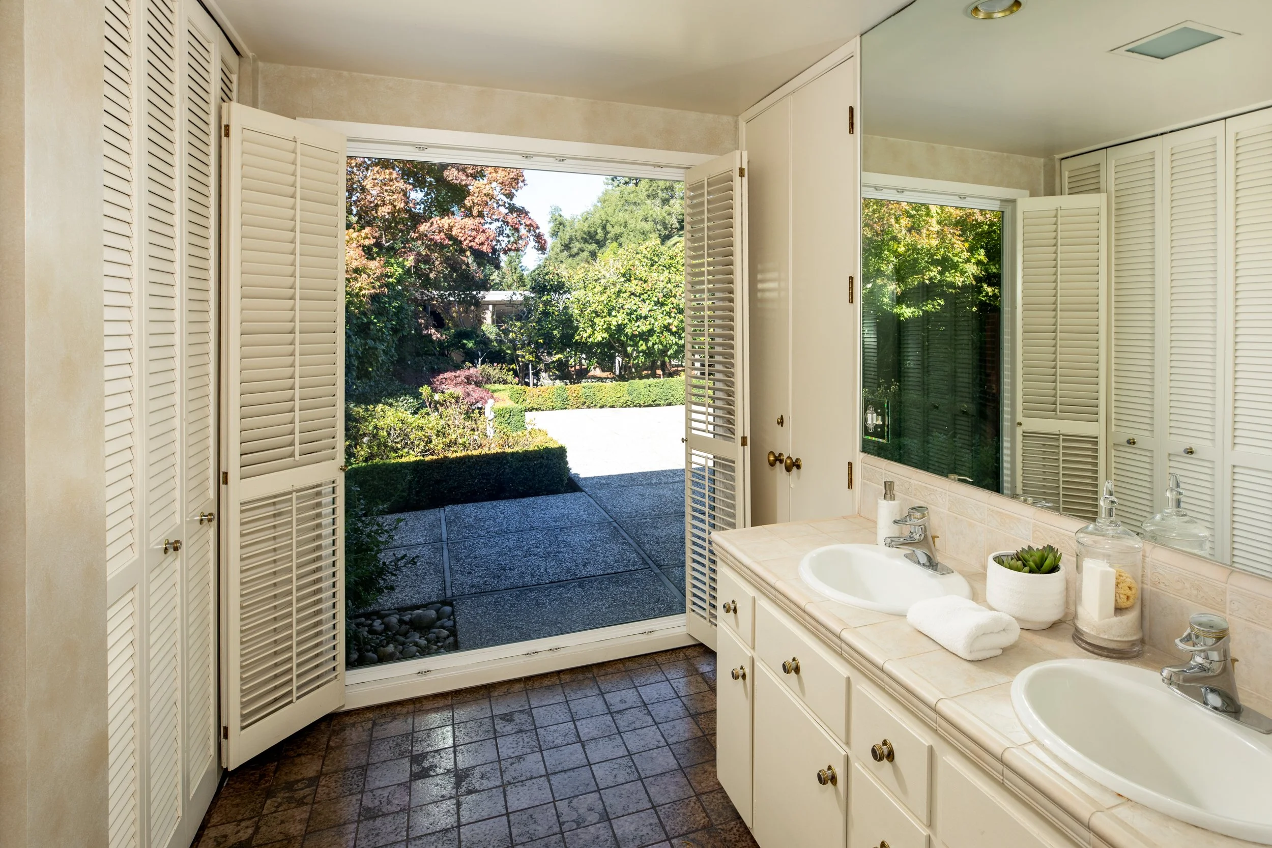 18-Catalpa_Matt_Anello-5552-MLS.jpg