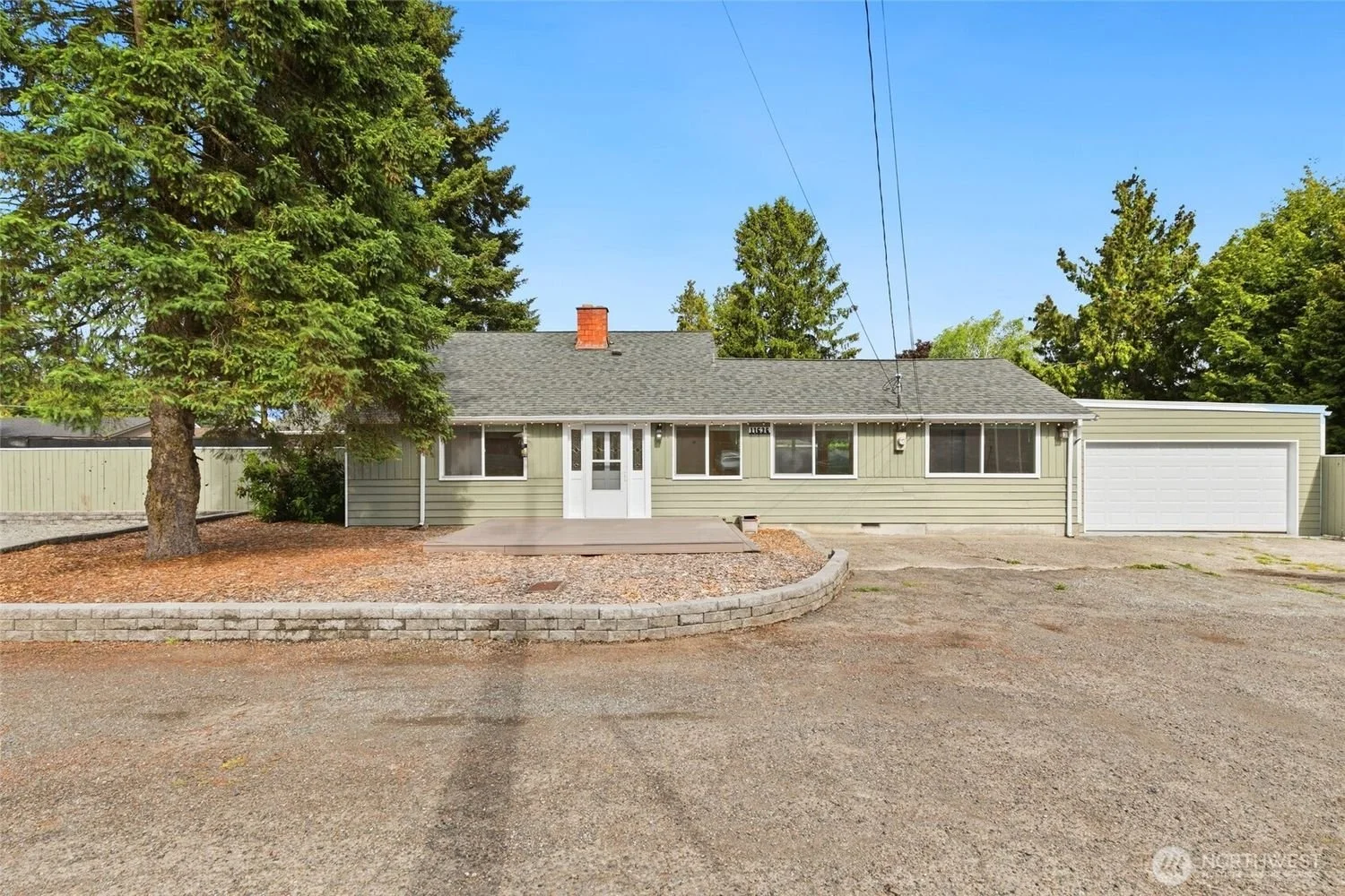 11636 13th Ave SW Burien, WA 98146