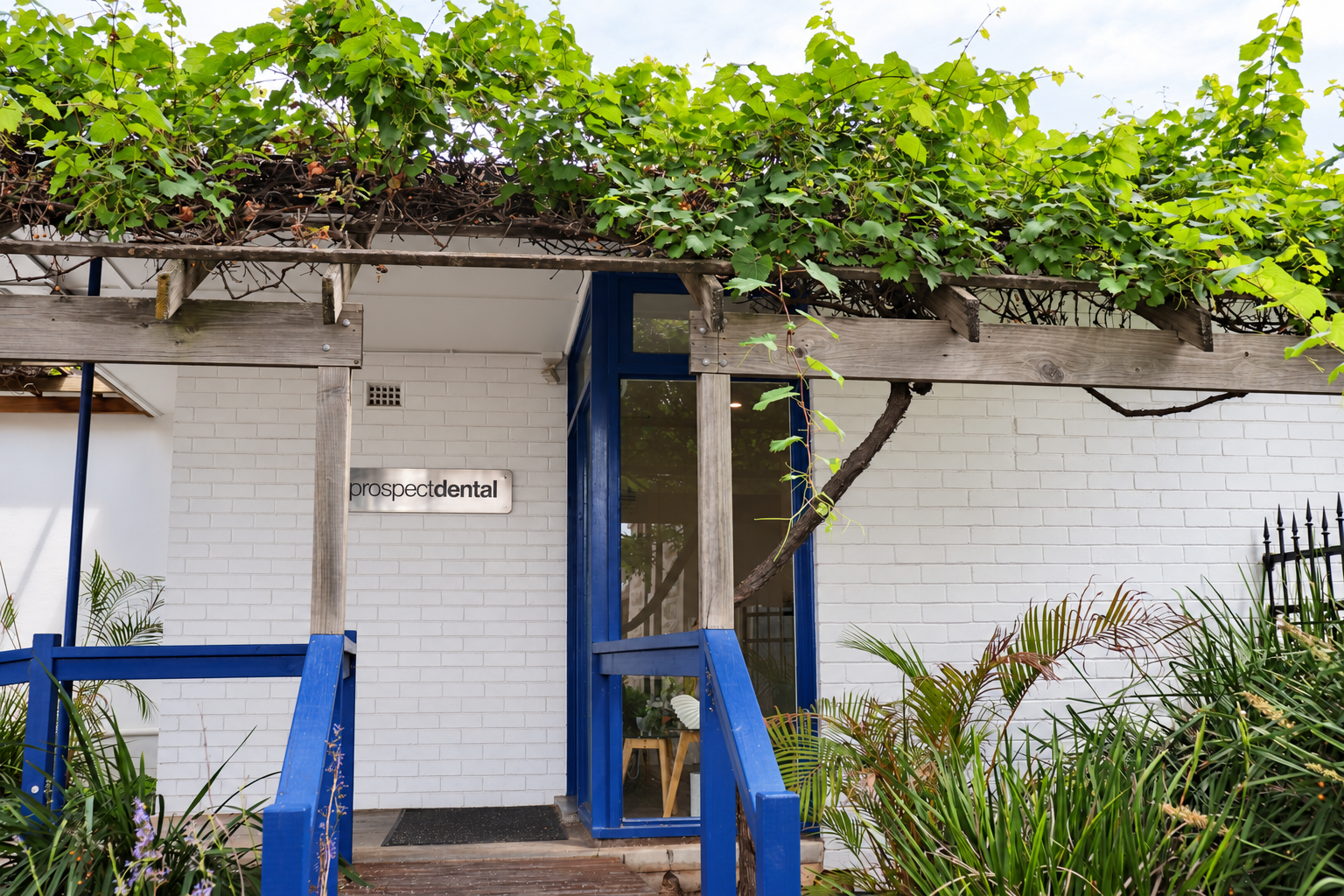 Prospect Dental exterior in natural light-1.png