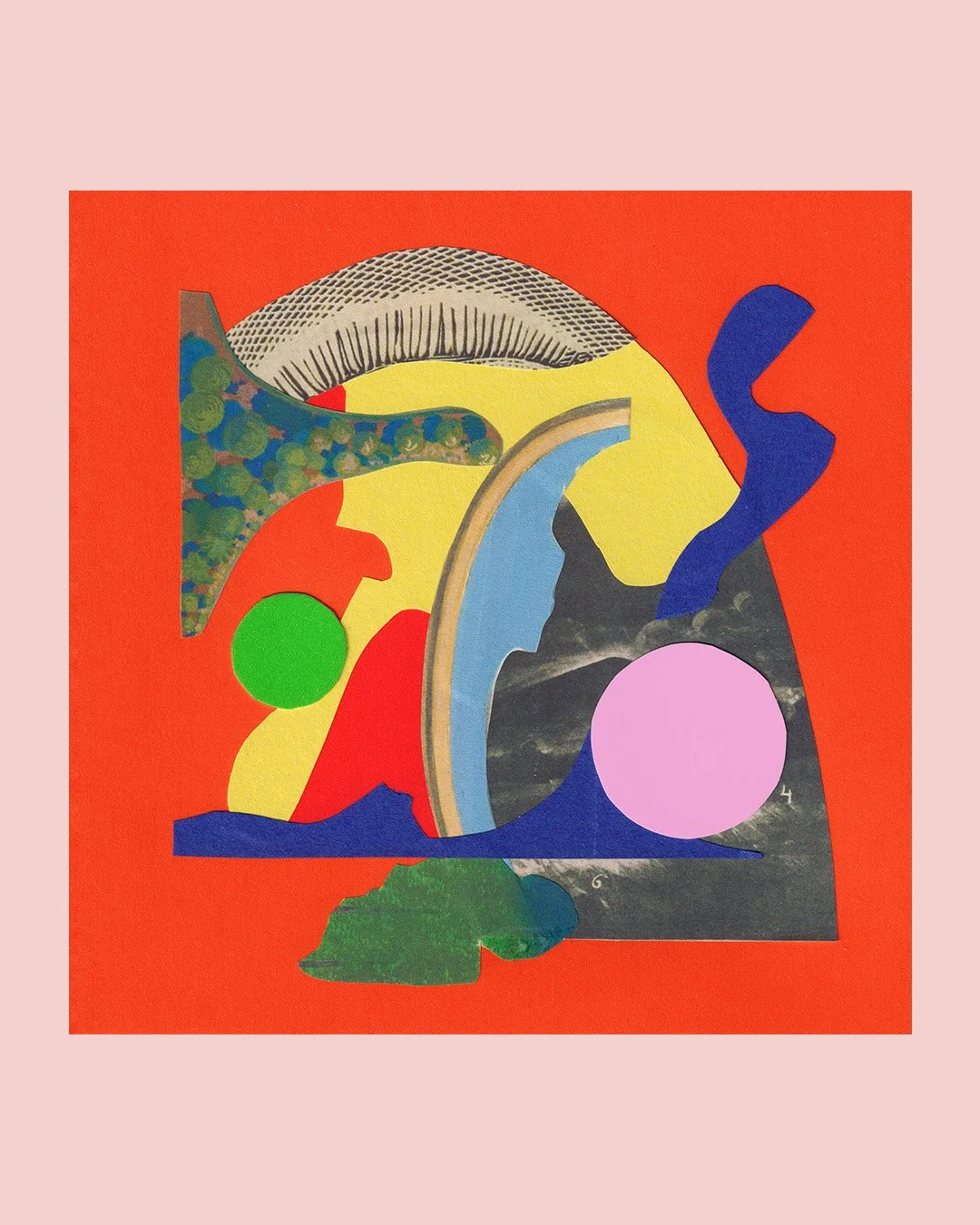 scan d'un collage abstrait très coloré sur fond rouge orangé