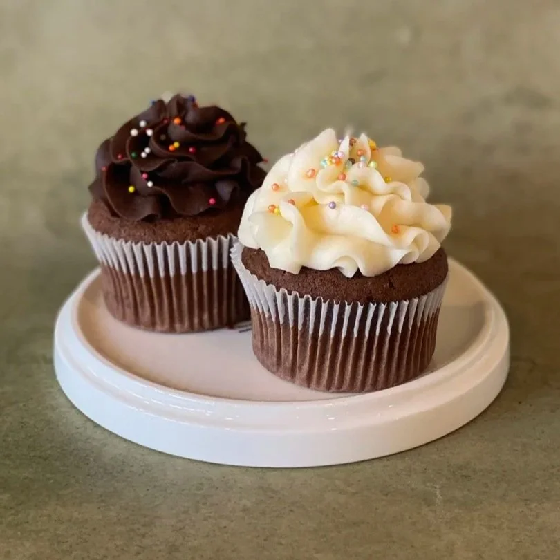 Gluten Free Classic Cupcakes from Bergen County Bakery Crumbs In Common Baking Co.