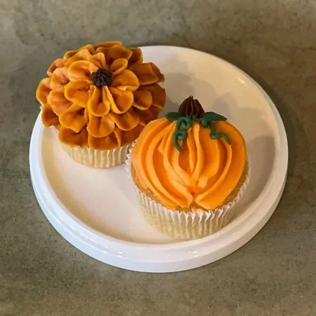 Gluten Free Elegant Seasonal Cupcakes from Bergen County Bakery Crumbs In Common Baking Co.