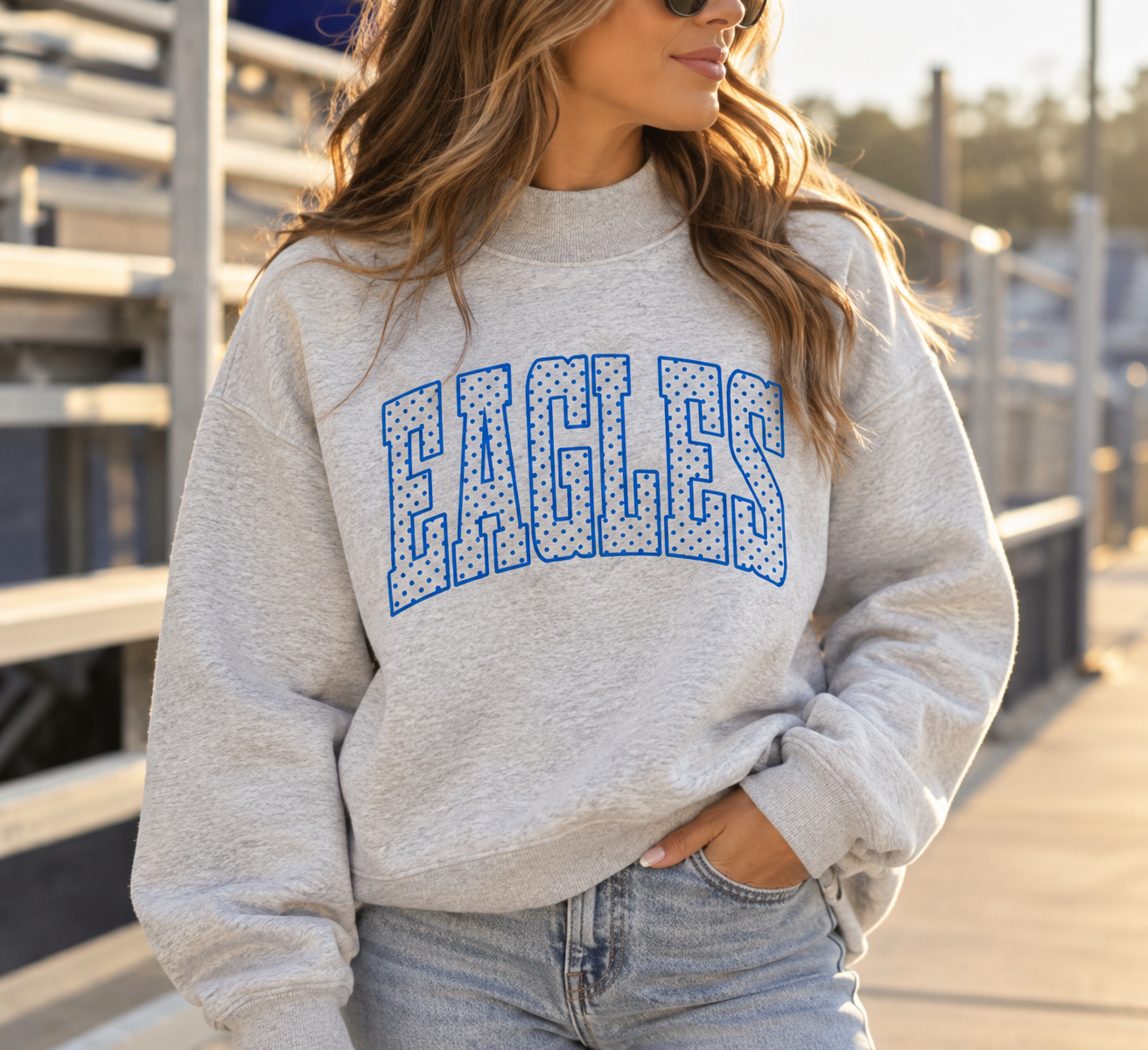Eagles Mock Neck Crew
