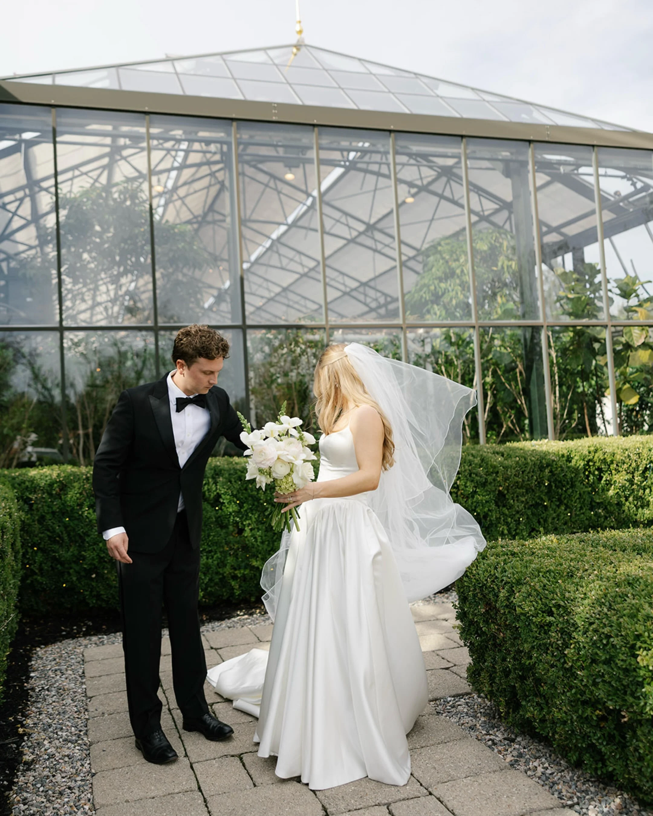 Haley &amp; Alex 🤍

I&rsquo;ve been smiling so much going back through this gallery. Their wedding at Planterra was just the sweetest day, filled with so much love, emotion, and all the little moments that made the day so uniquely theirs.

Their swe