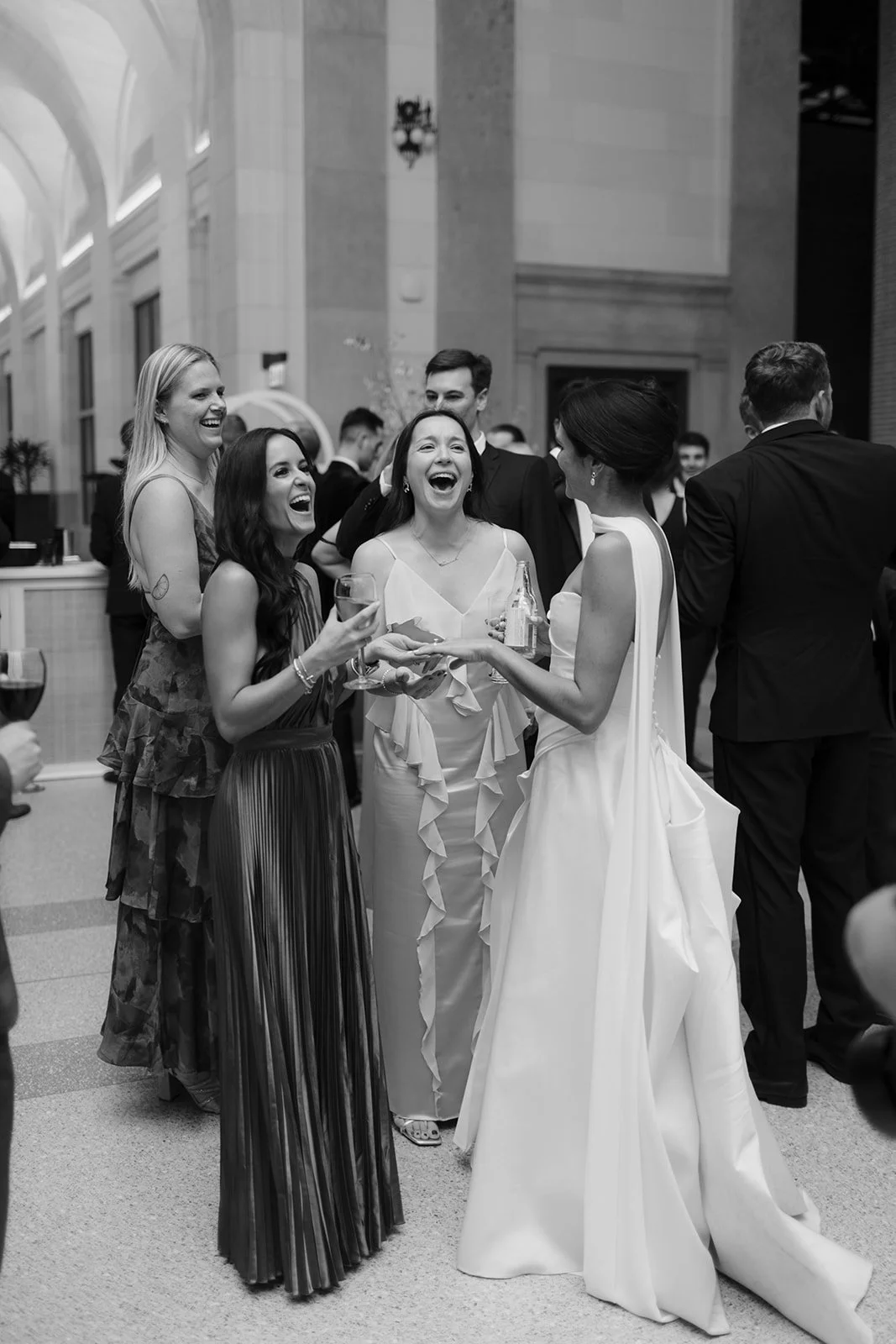 michigan-central-detroit-wedding-photographer-cocktail-hour12.jpg