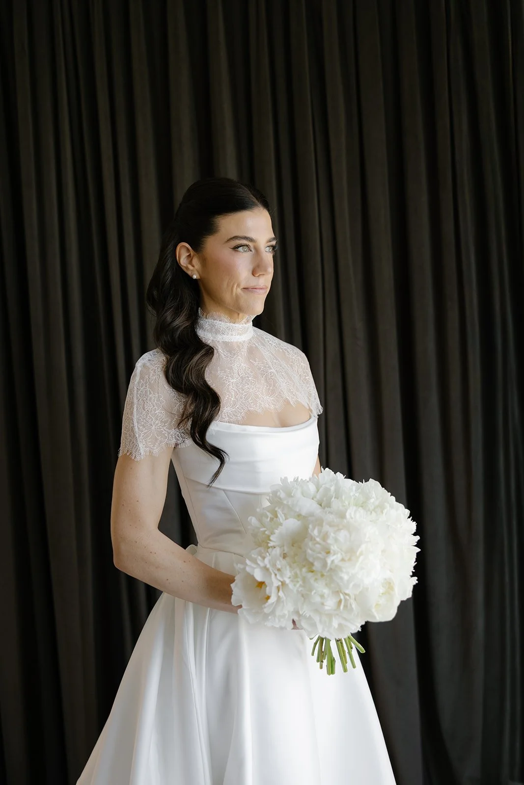 meadow-brook-hall-detroit-wedding-photographer-bride5.jpg