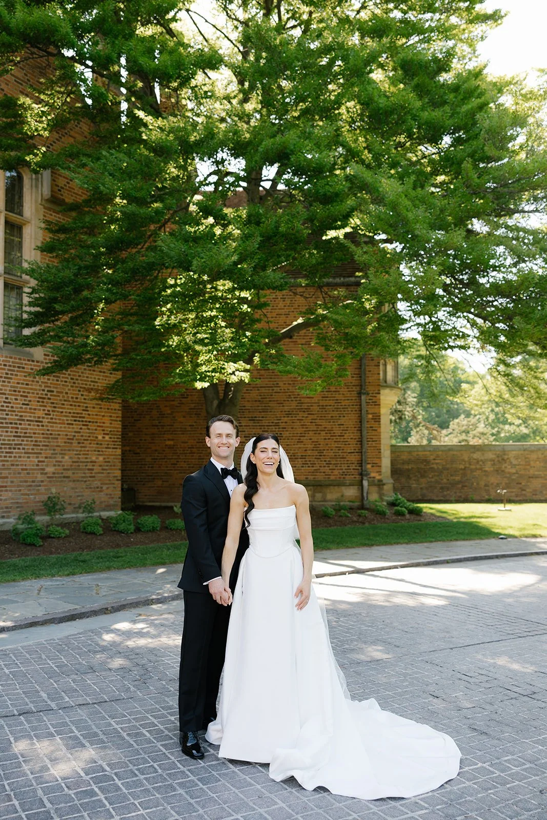 meadow-brook-hall-couple-portrait4.jpg