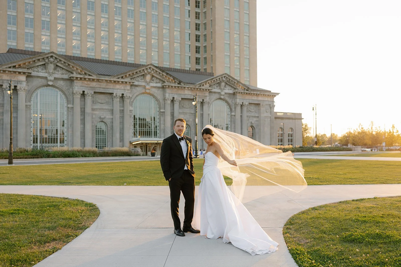 michigan-central-detroit-wedding-photographer-couple-portrait17.jpg