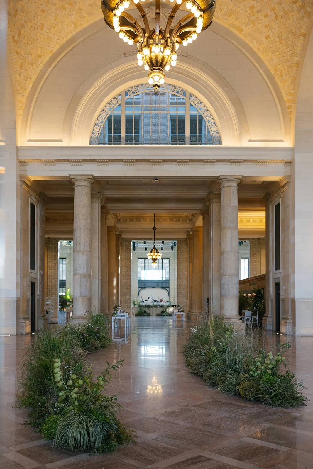 michigan-central-detroit-wedding-photographer-reception-detail6.jpg