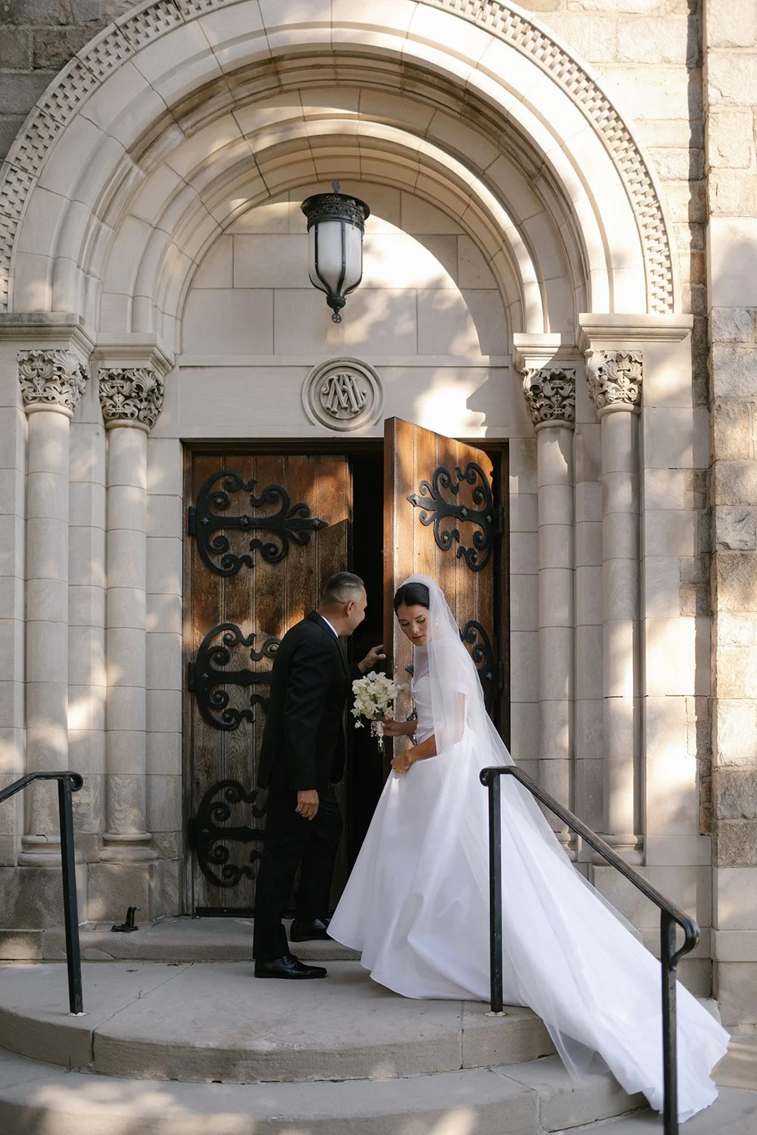michigan-central-detroit-wedding-photographer-church-ceremony2.jpg