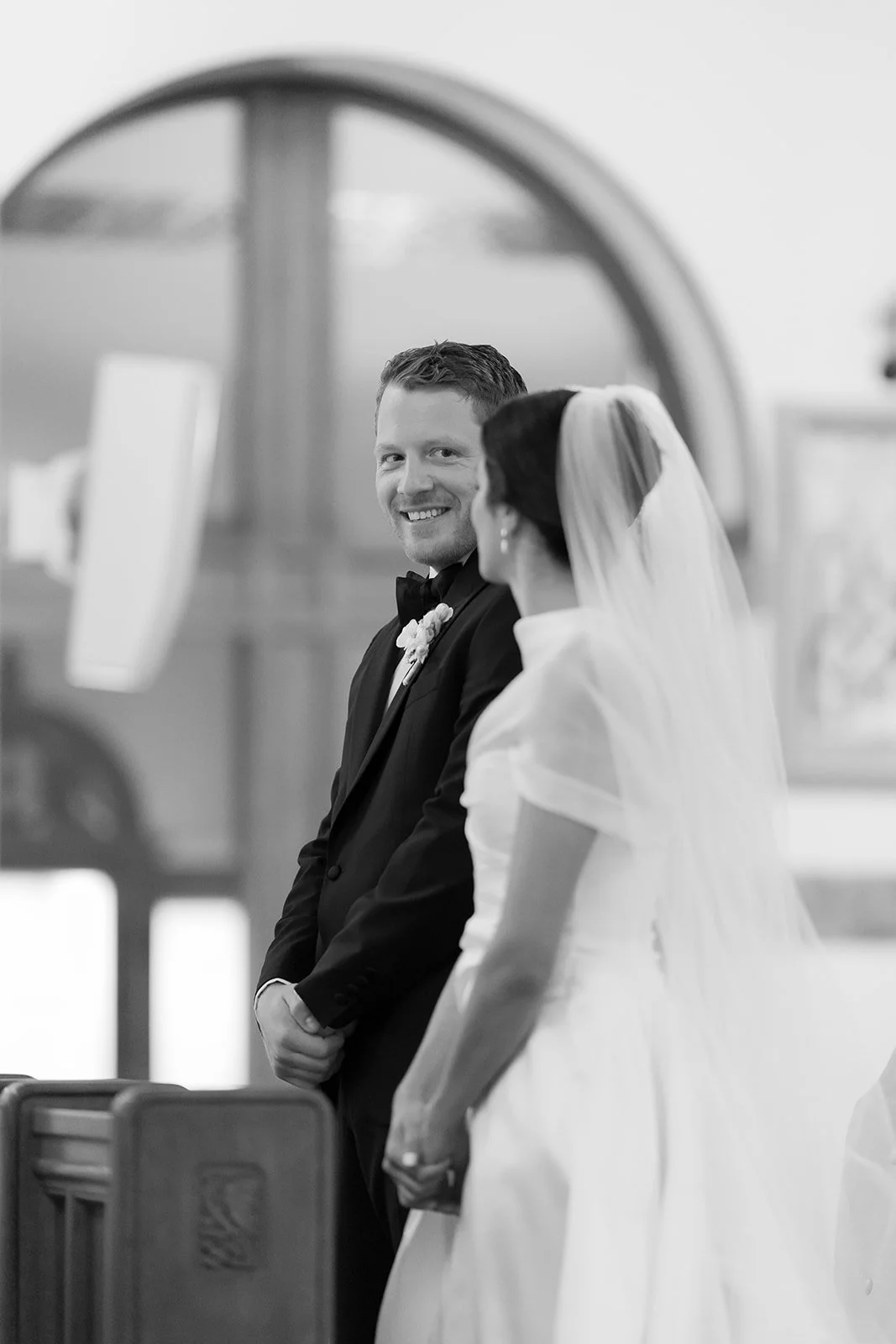 michigan-central-detroit-wedding-photographer-church-ceremony3.jpg