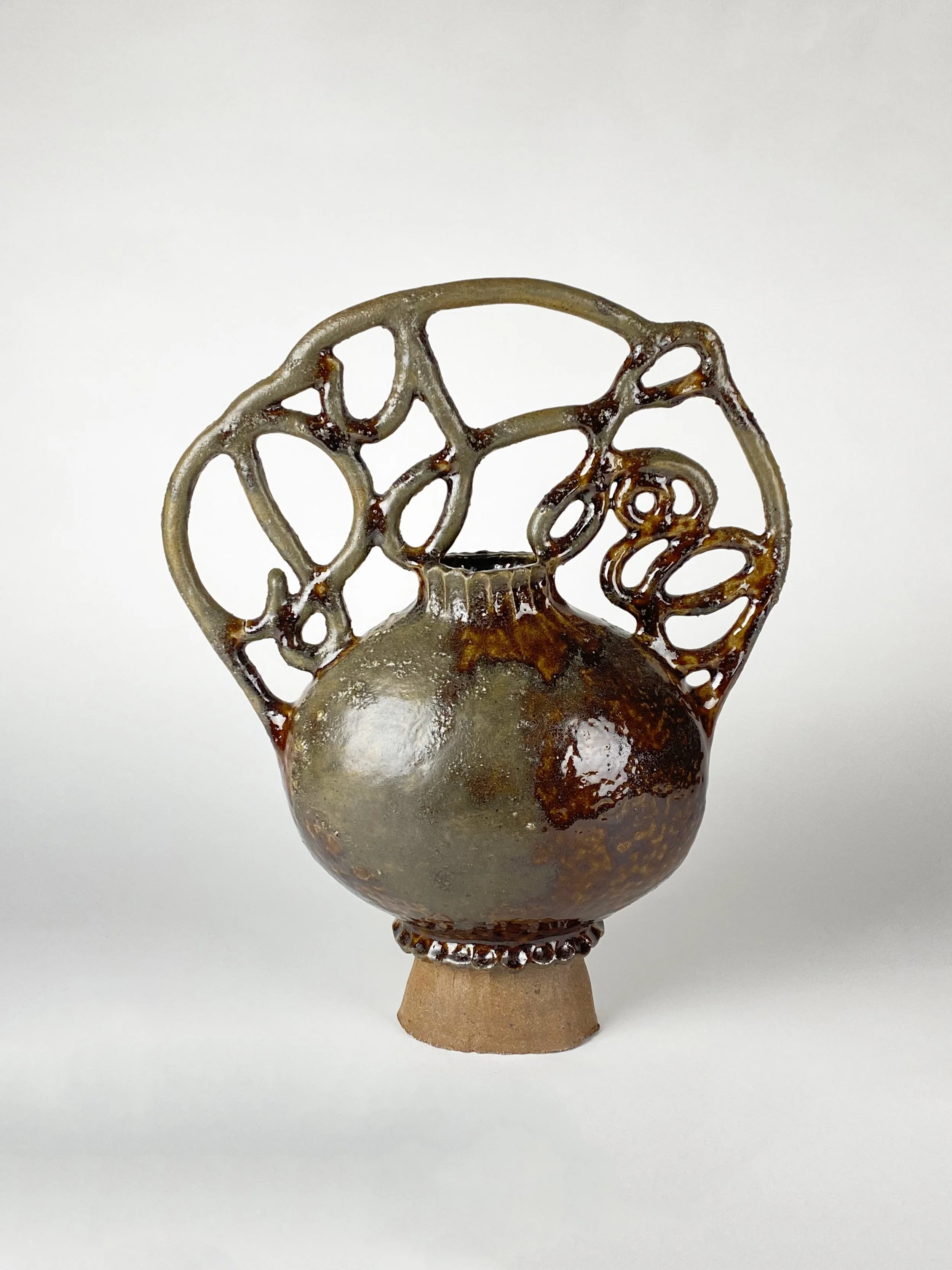Dyke, 2025. Atmospherically soda fired to cone 6, with soda ash finish on bare clay. 