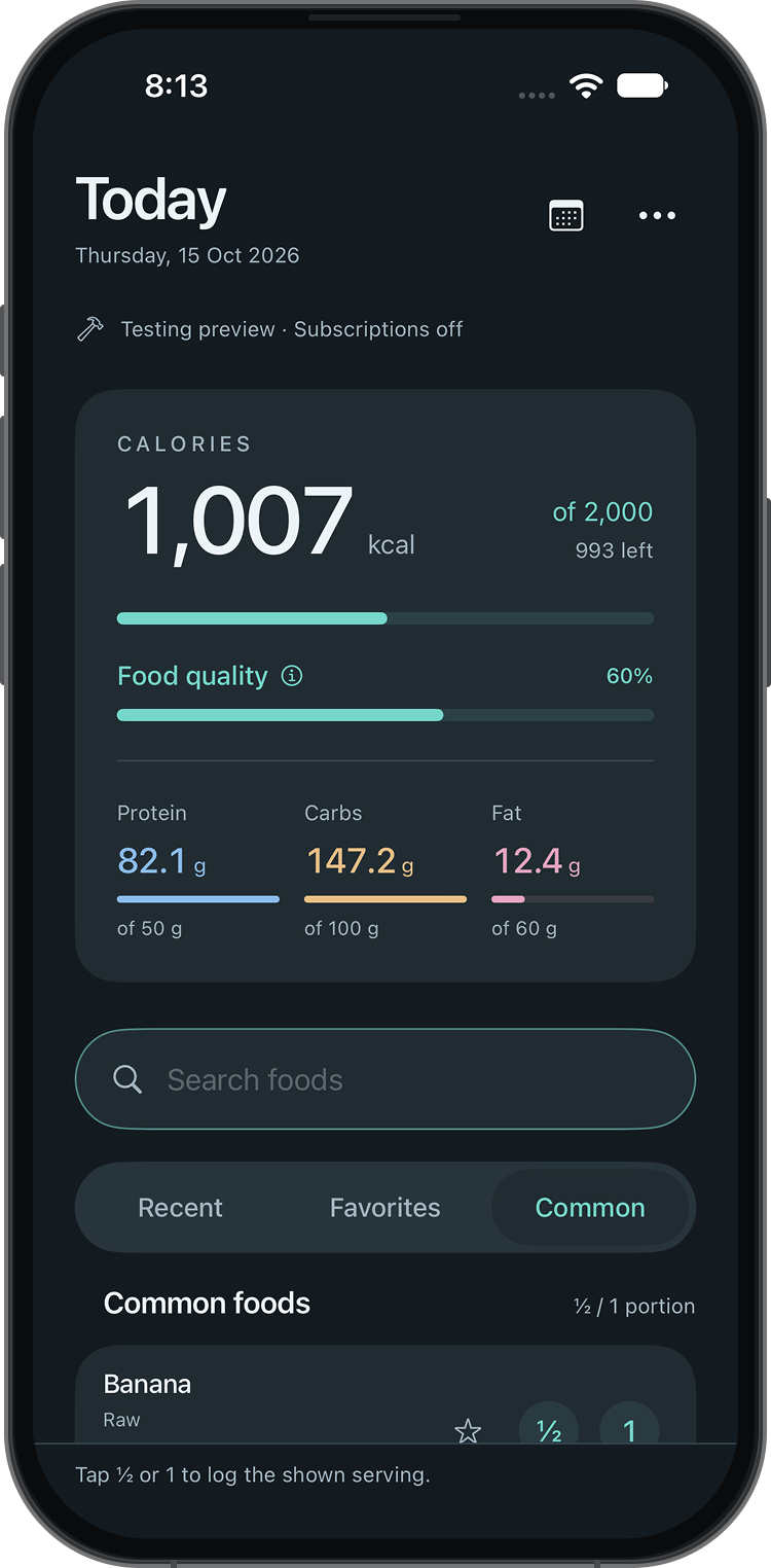 A mobile phone screen displaying a dietary tracking app showing today's date, calorie count of 1,007 kcal out of 2,000 kcal goal, with food quality at 60%, and nutritional breakdown including 82.1 grams of protein, 147.2 grams of carbs, and 12.4 grams of fat. The app also lists a search bar and a section for common foods, with a specific entry for bananas.