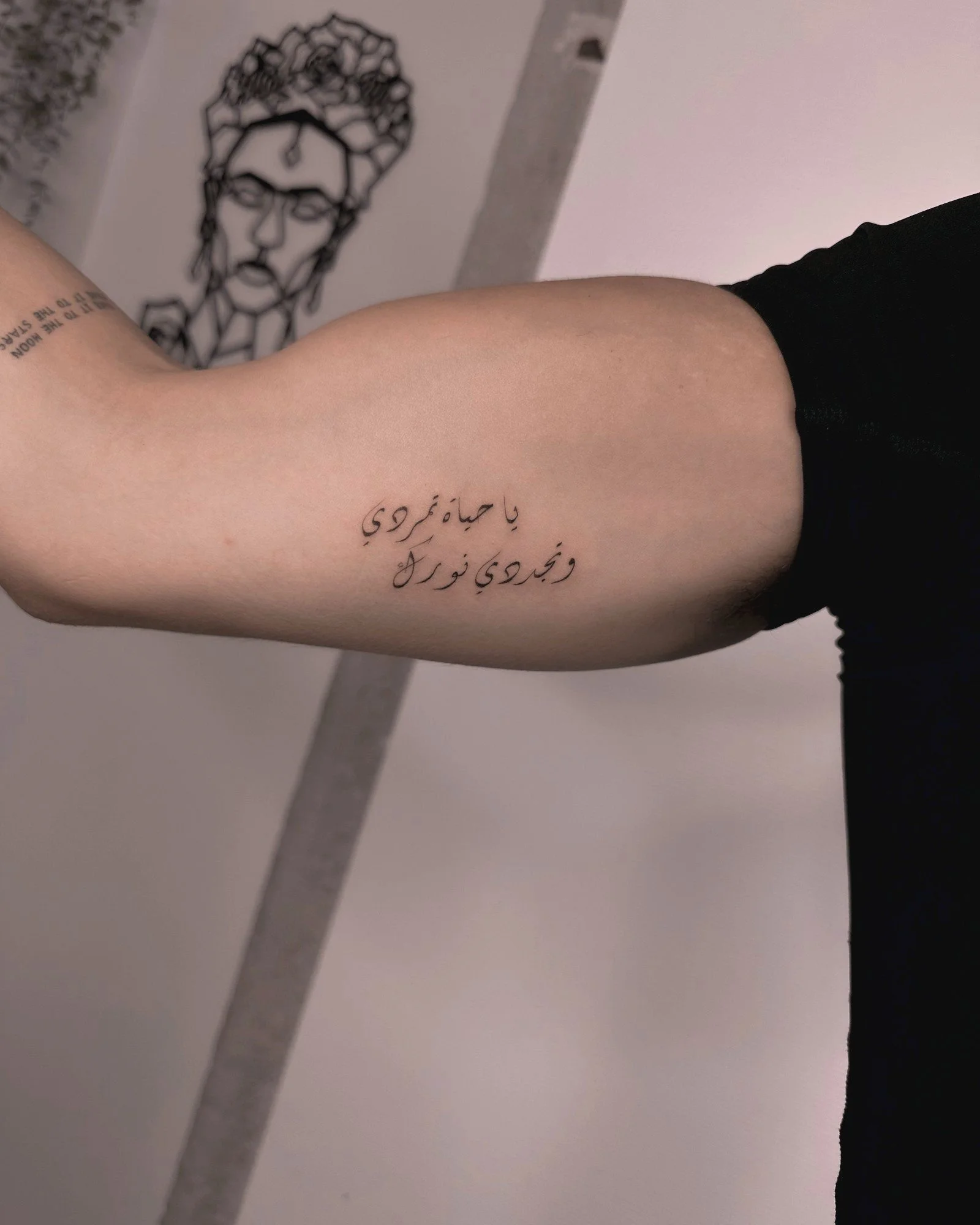 tatouage-fine-line-lyon-finime-29.jpg
