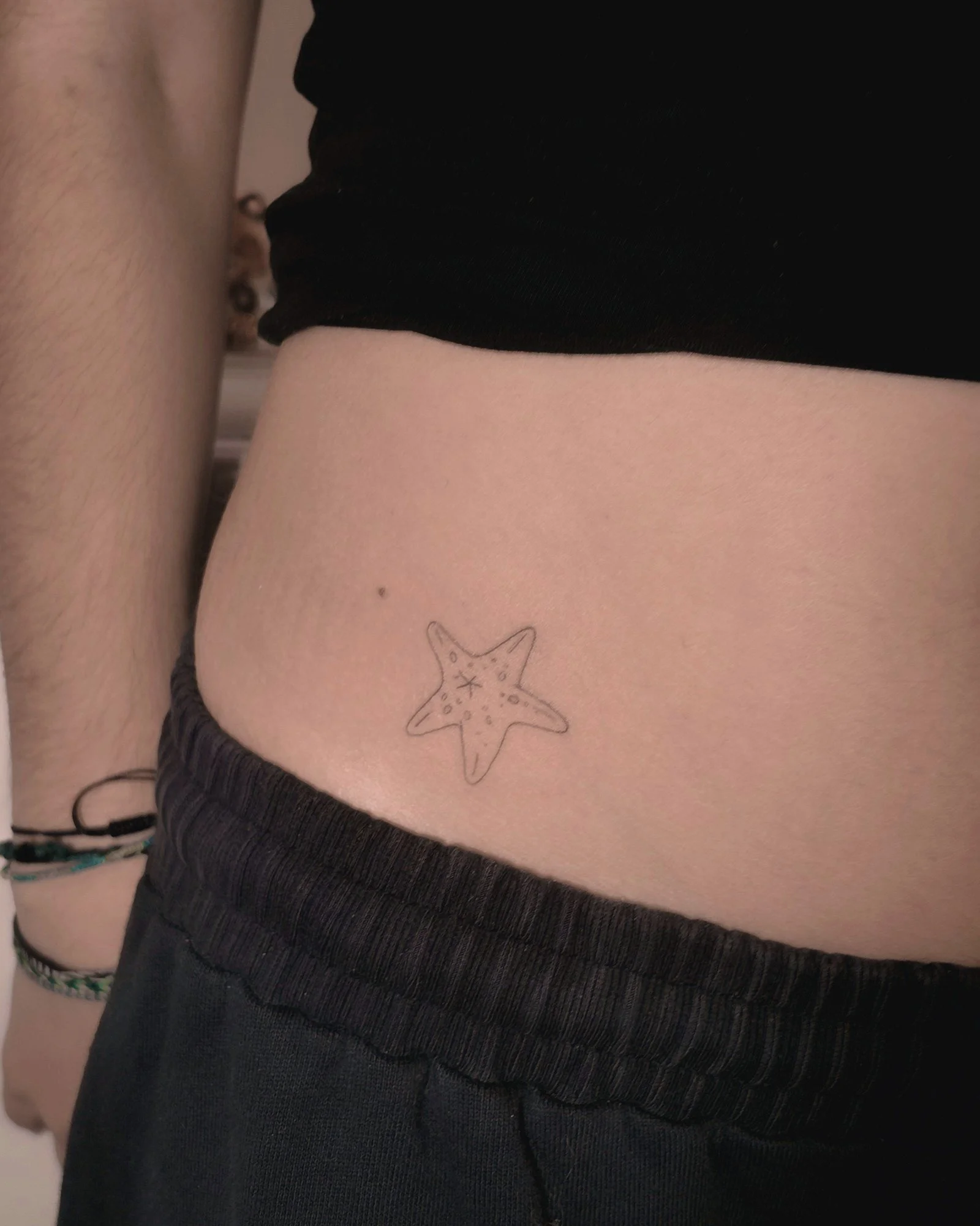 tatouage-fine-line-lyon-finime-62.jpg