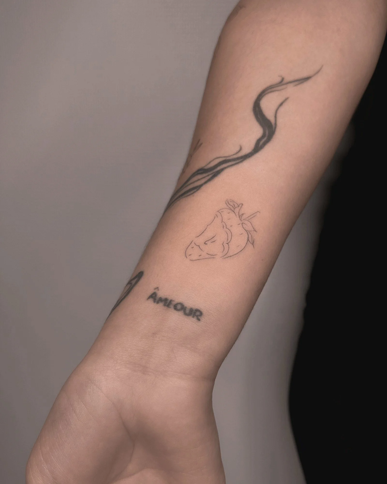 tatouage-fine-line-lyon-finime-32.jpg