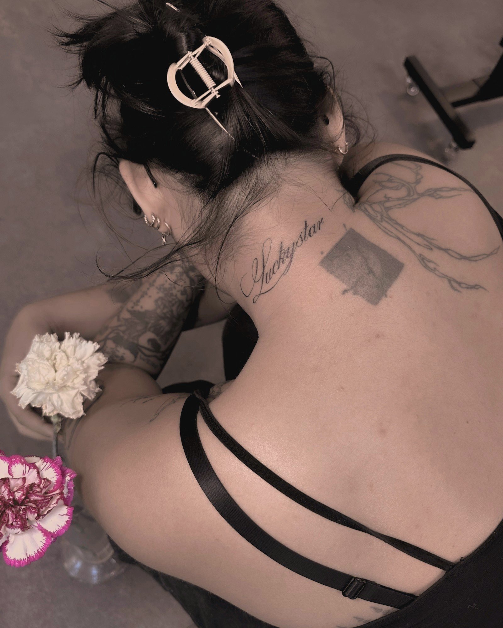 tatouage-fine-line-lyon-finime-78.jpg