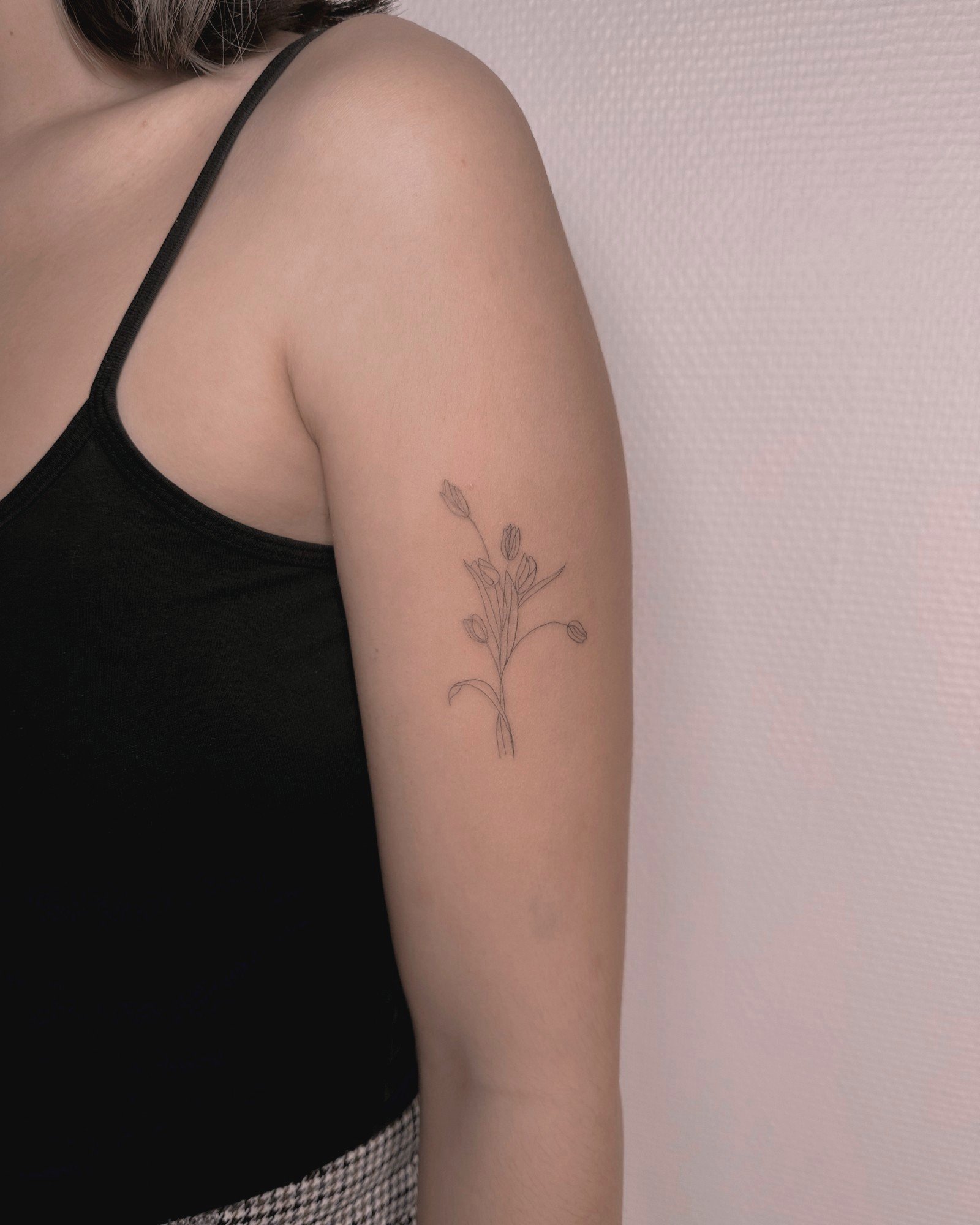 tatouage-fine-line-lyon-finime-22.jpg