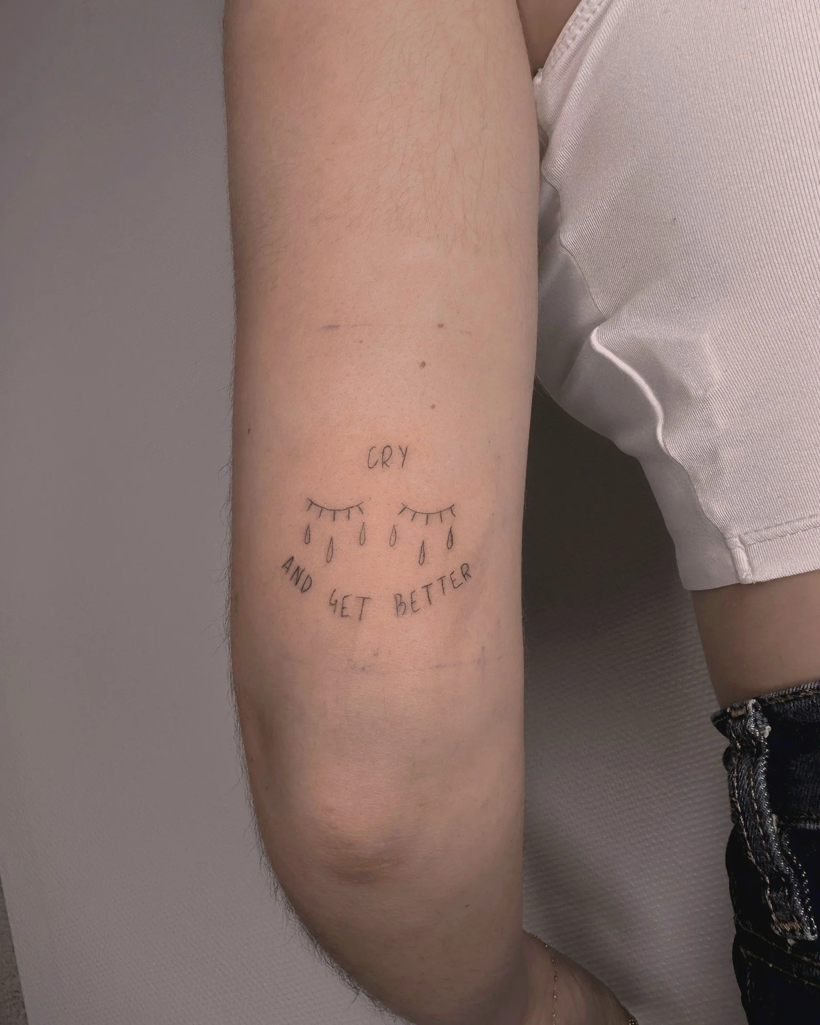 tatouage-fine-line-lyon-finime-15.jpg