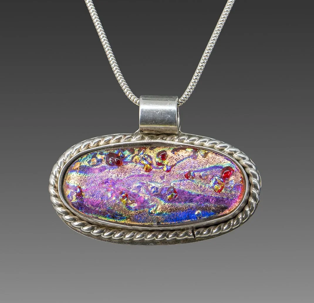 Pendant+Pink+Oval.webp