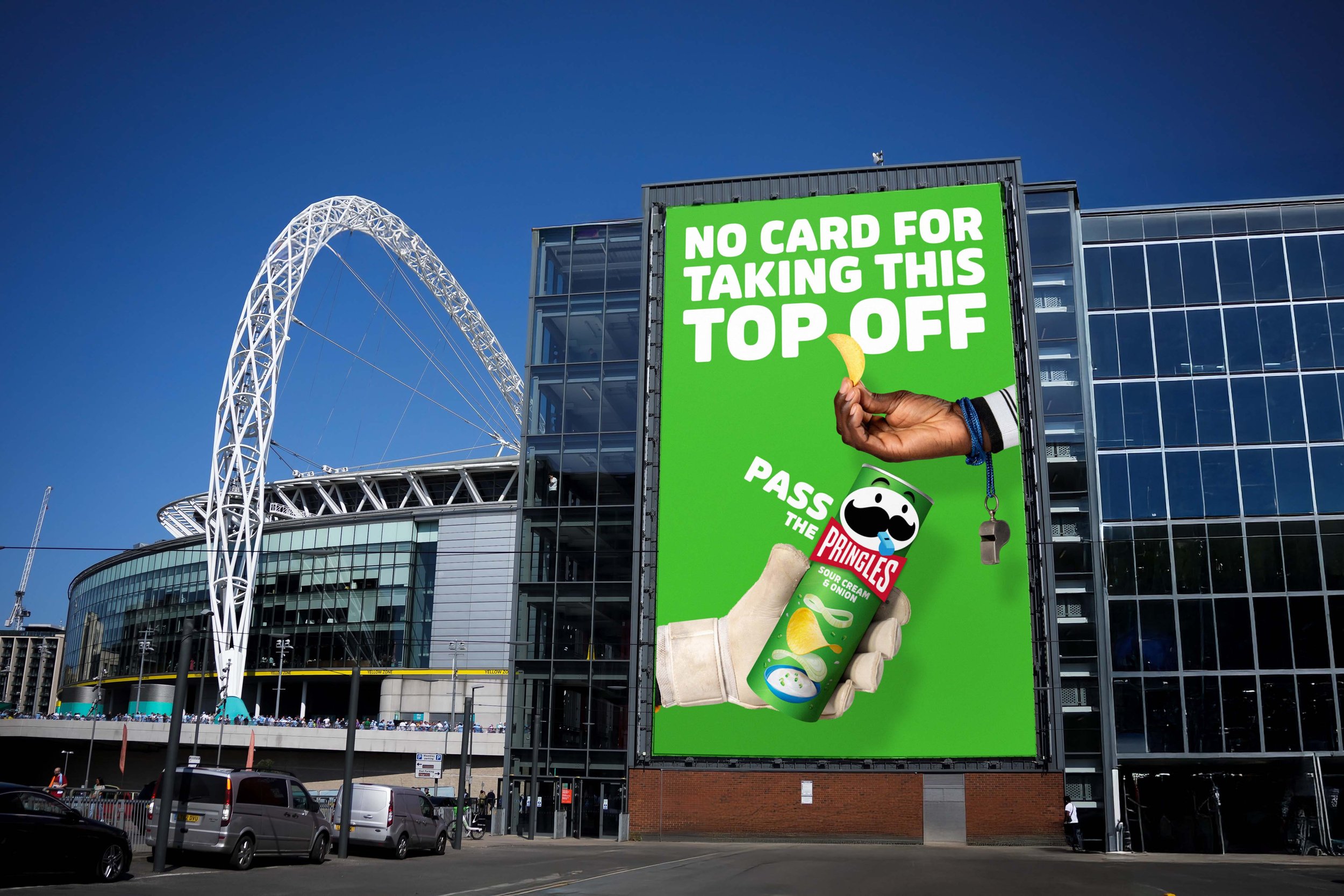 6S_WEMBLEY_FOOTBALL.jpg