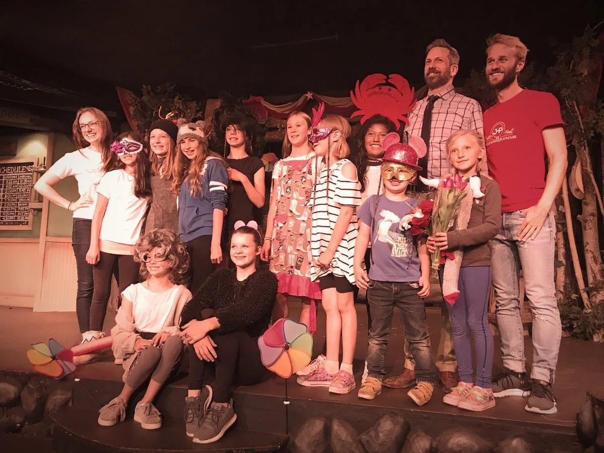 kids-campers-with-teachers.jpg