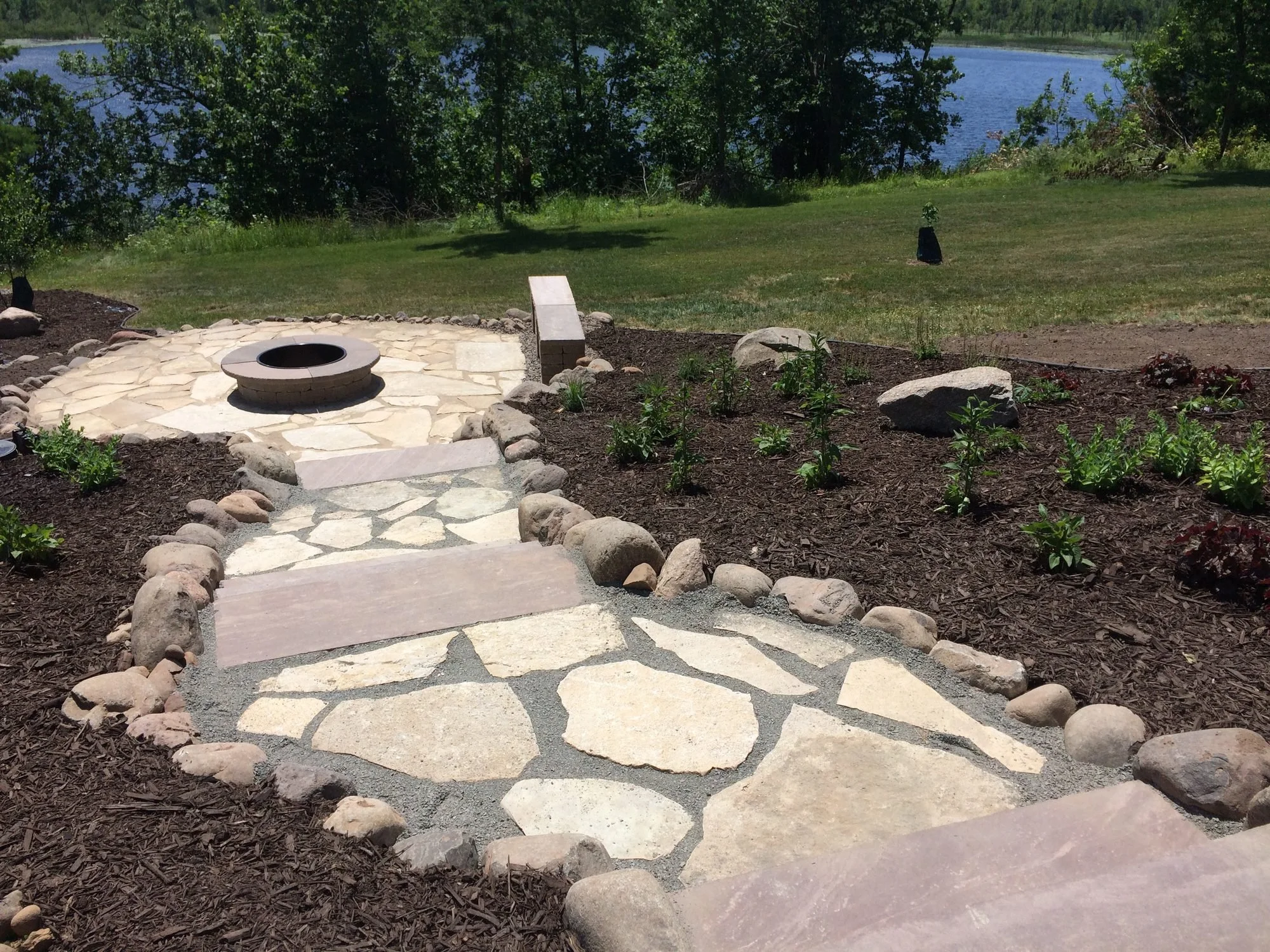 landscaping-13.jpg