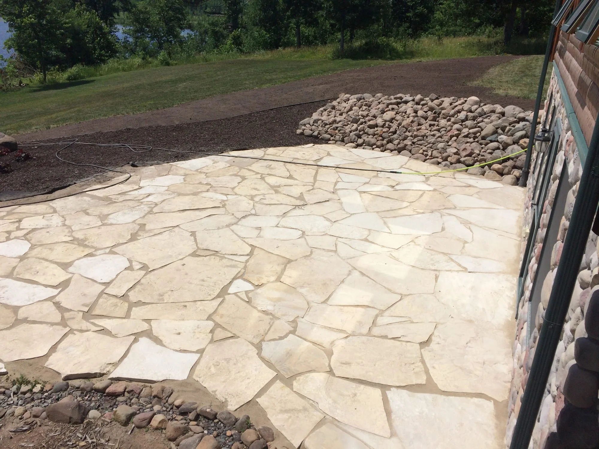 landscaping-03.jpg