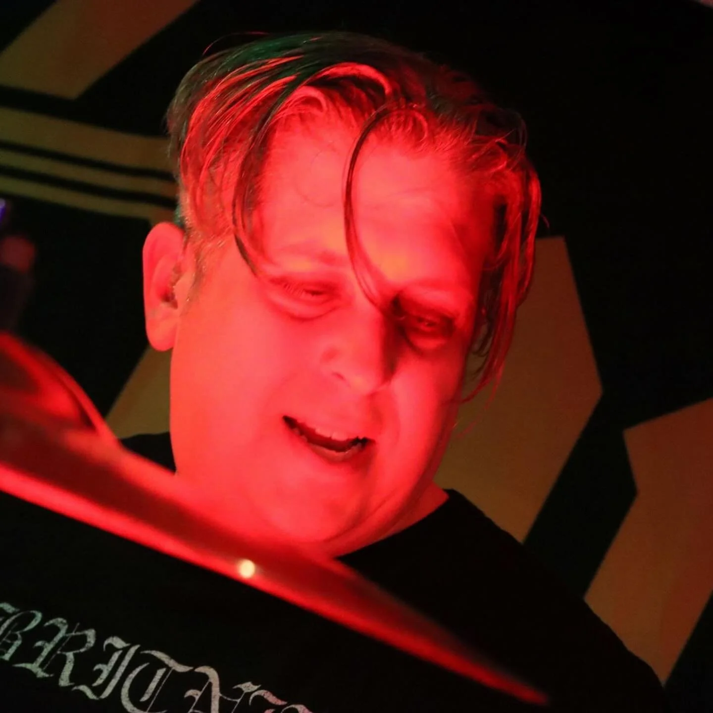CJ playing some psychobilly with some classy lighting