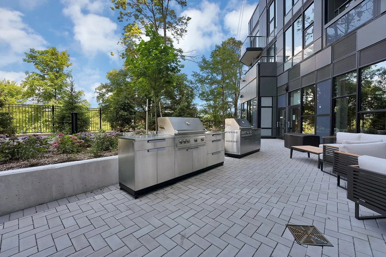 Building-A-Outdoor-Lounge-BBQ-03.jpeg
