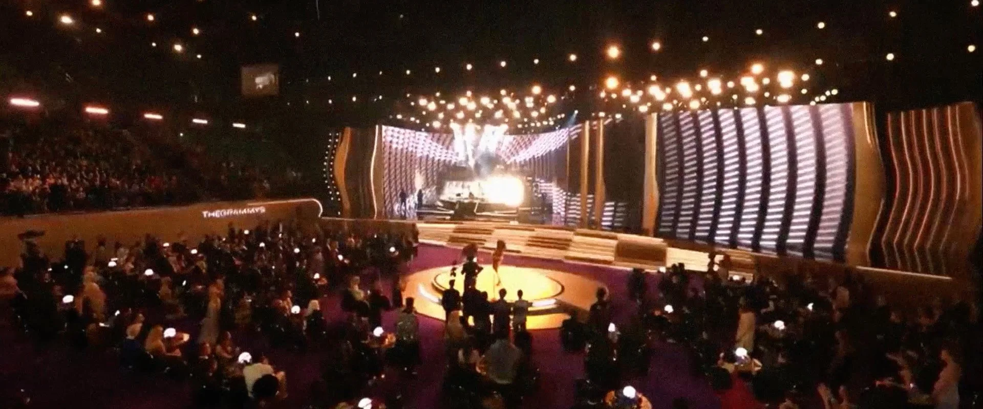 grammy_2022_2.jpg