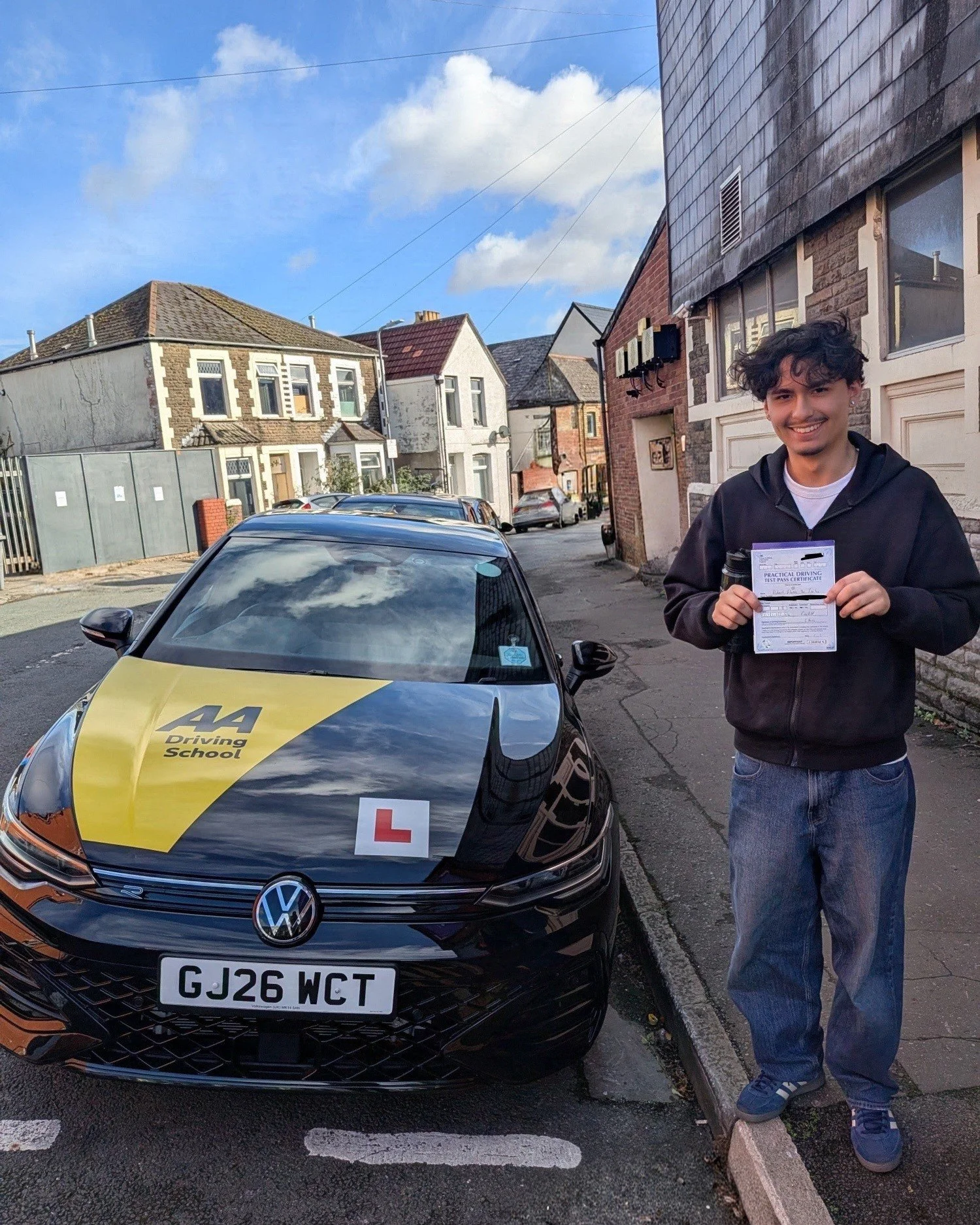 When Robert got in the car this morning he was complaining that it was freezing outside, good thing that we're celebrating a pass today so he's free to get into the car where it's nice and warm!
 #driving #drivinginstructor #cardiff