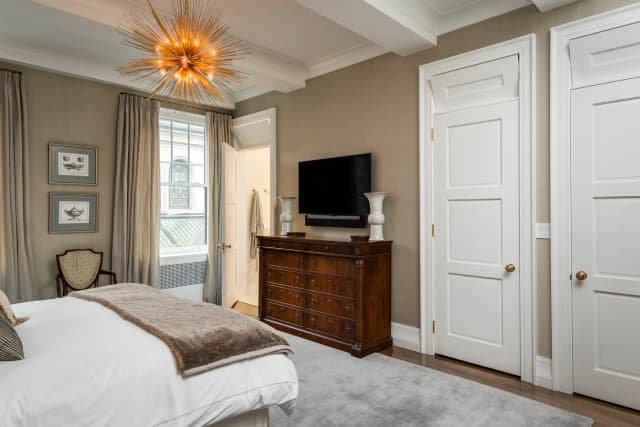 Park Avenue, New York City — apartment interior 6