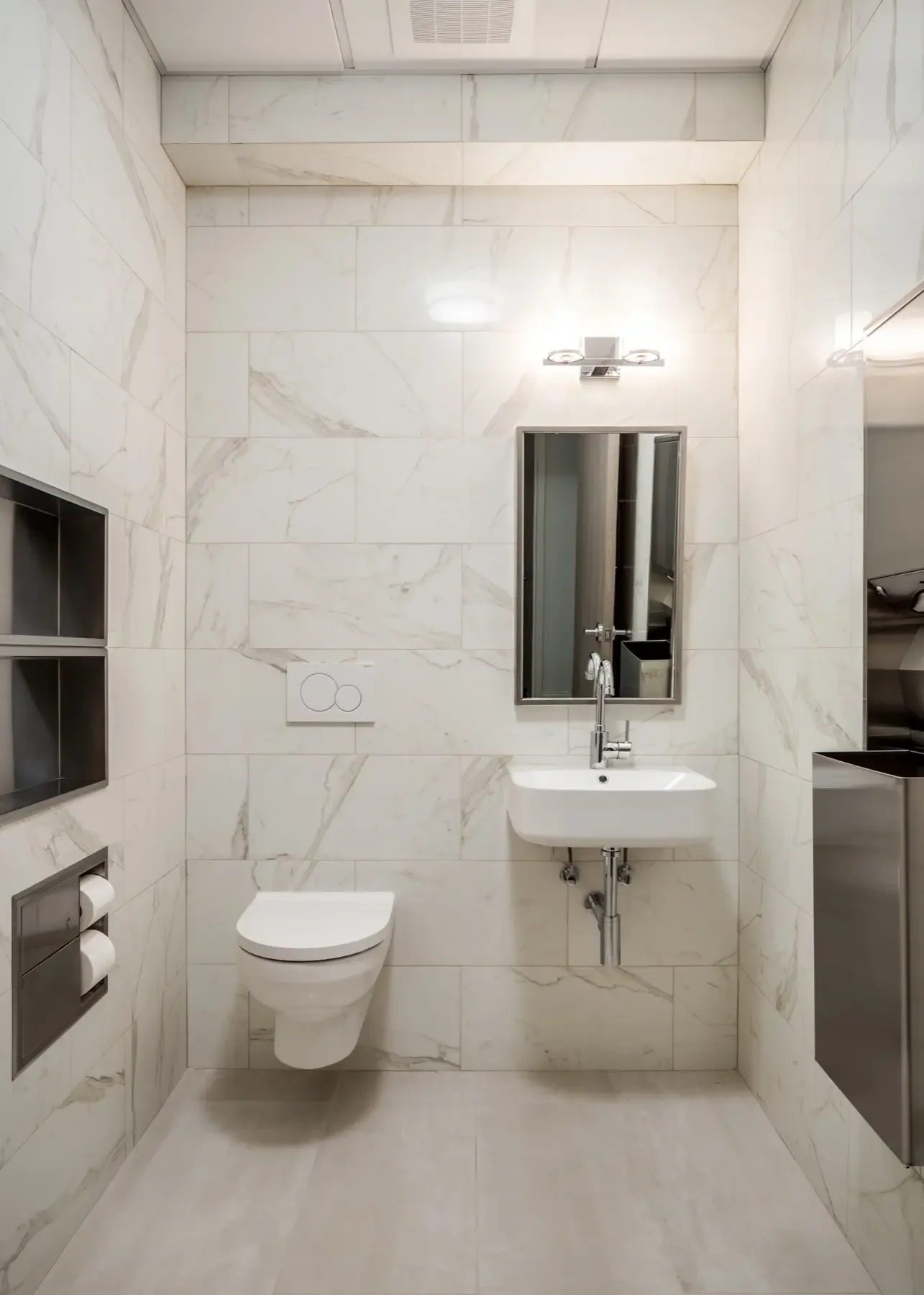 Carnegie Women’s Health, New York City — office interior 4. Image sourced from Archetype Architecture.